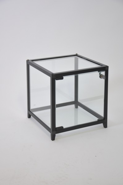 cube 32x32x32 cm - black